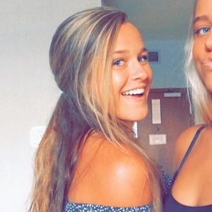 Meet your Posher, Anna claire